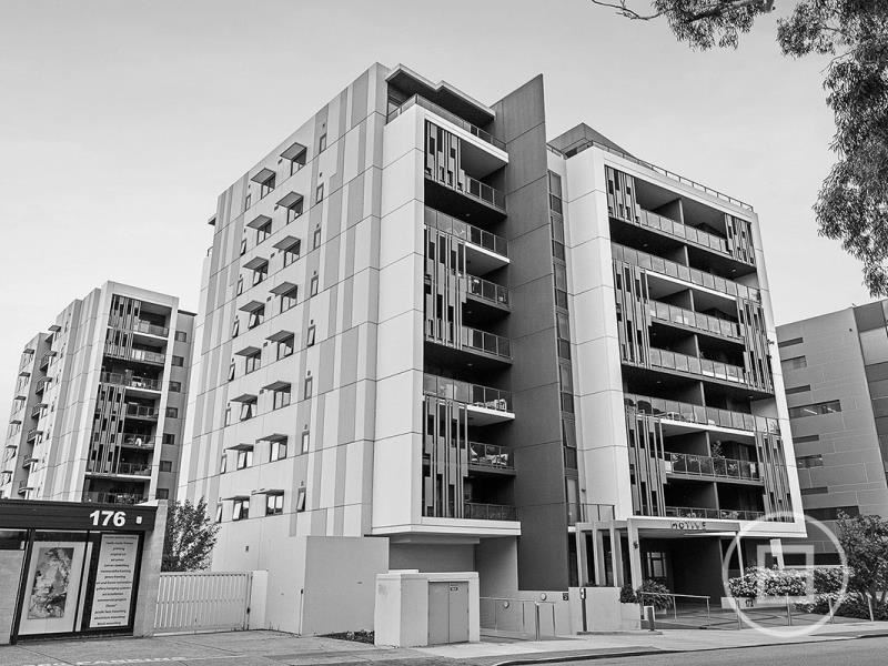 24/172 Railway Parade, West Leederville