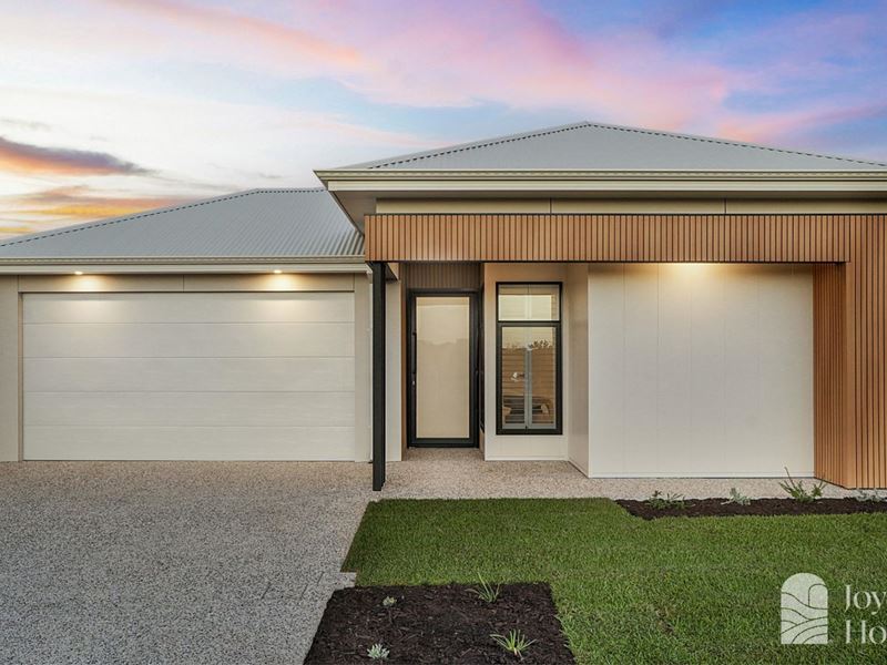 9 Napoli Way, Mindarie WA 6030
