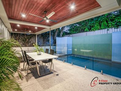 77 Hope Avenue, Salter Point WA 6152