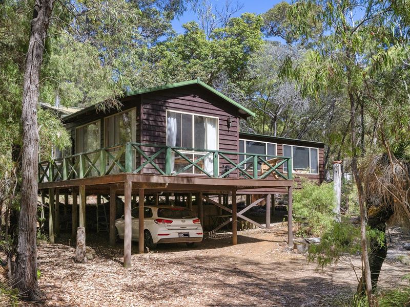 12 Warrior Way, Molloy Island WA 6290