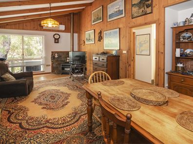 12 Warrior Way, Molloy Island WA 6290