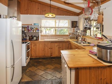 12 Warrior Way, Molloy Island WA 6290