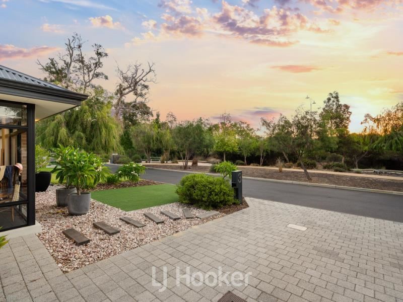 3 Straits View, Dunsborough WA 6281
