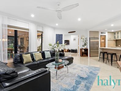 234 Kalamunda Road, Maida Vale WA 6057