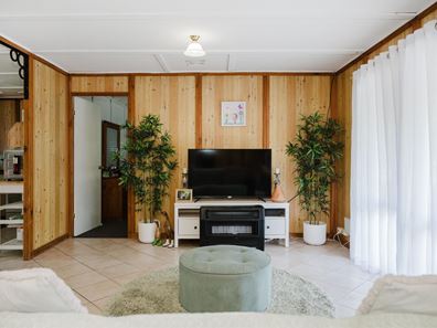 9 Eucalypt Place, Pinjarra WA 6208