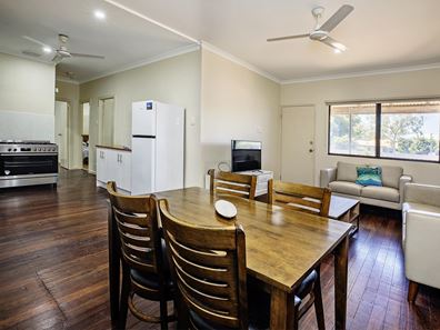 34 Knowsley St West, Derby WA 6728