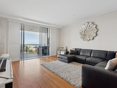 22/2 Brighton Road, Scarborough WA 6019