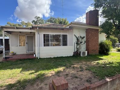 80 Brookton Highway, Brookton WA 6306