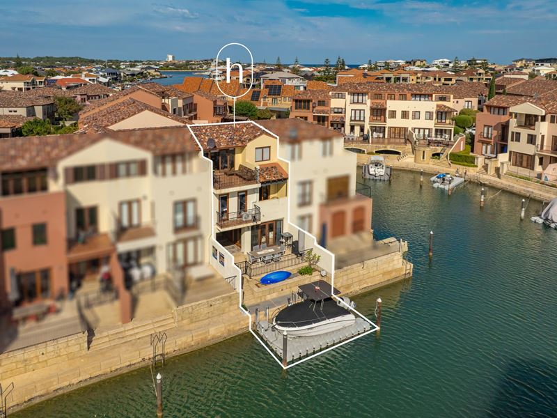 64/18 PORT QUAYS, Wannanup