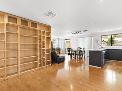 33 Mustang Drive, Henley Brook WA 6055