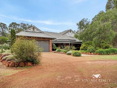 5 Powderbark Close, Jarrahdale WA 6124