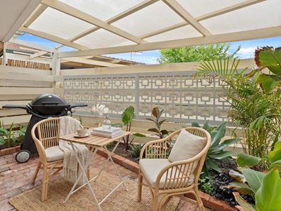 5/15 Fisher St, Rockingham WA 6168