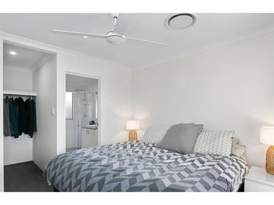 20 Amadeus Way, Success WA 6164