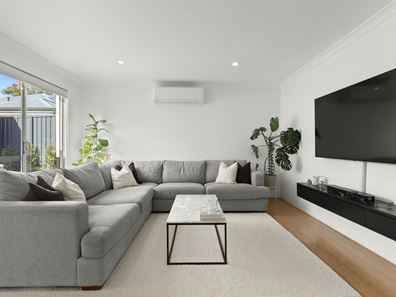 45B Winchelsea Road, Nollamara WA 6061