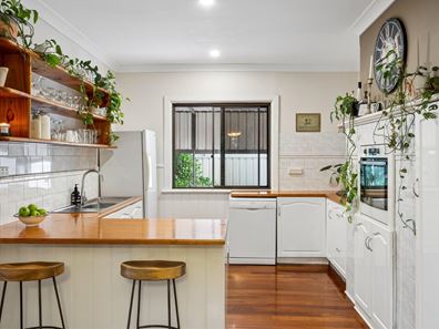 171 Coolgardie Avenue, Redcliffe WA 6104