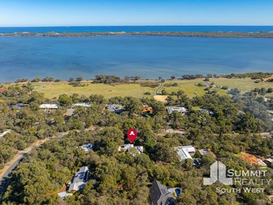 22 Roberts Road, Leschenault WA 6233