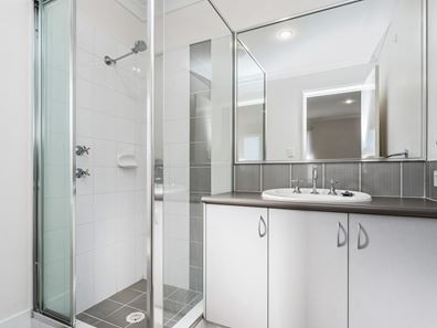 35 Geographe Bay Pass, Secret Harbour WA 6173