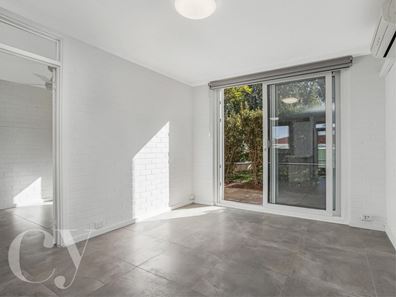 8/221 Clontarf Road, Hamilton Hill WA 6163