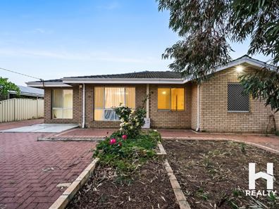 25 Amberton Avenue, Girrawheen WA 6064