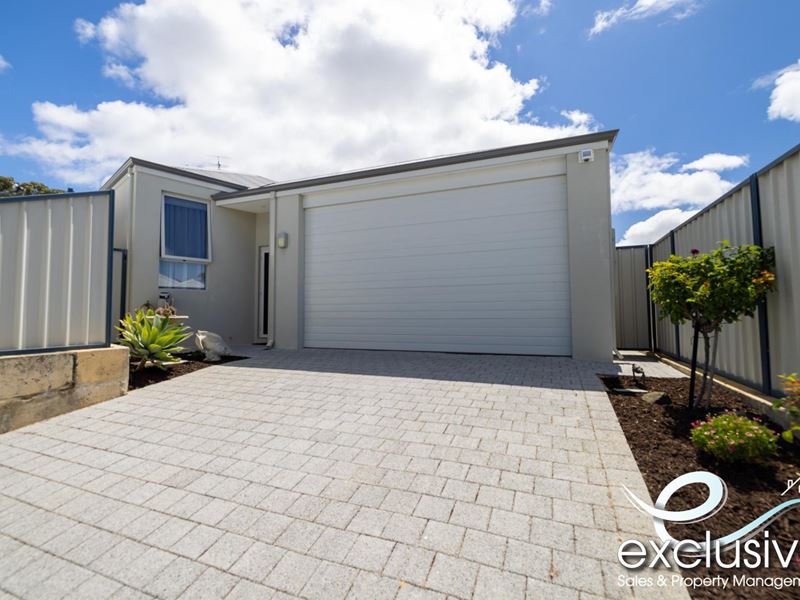 4 Galveston Court, Meadow Springs