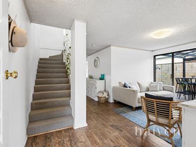 2/42 VIOLET GROVE, Shenton Park WA 6008