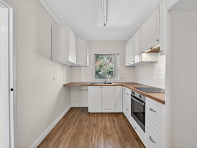 56/42 Pollard Street, Glendalough WA 6016