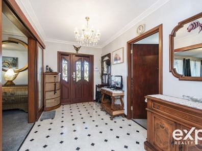 14 Moira Road, Collie WA 6225