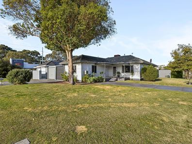 26 Roberts Road, Carlisle WA 6101