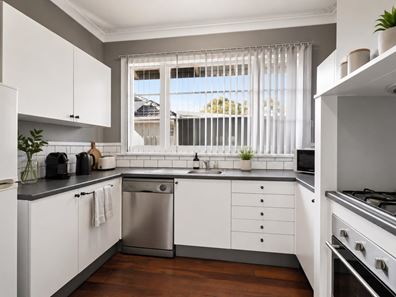 26 Roberts Road, Carlisle WA 6101