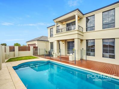 2 Waratah Mews, Hillarys WA 6025