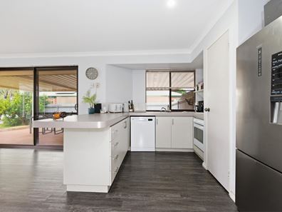 2 Mosconi Circle, Somerville WA 6430