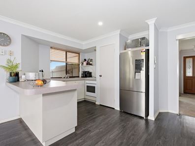 2 Mosconi Circle, Somerville WA 6430