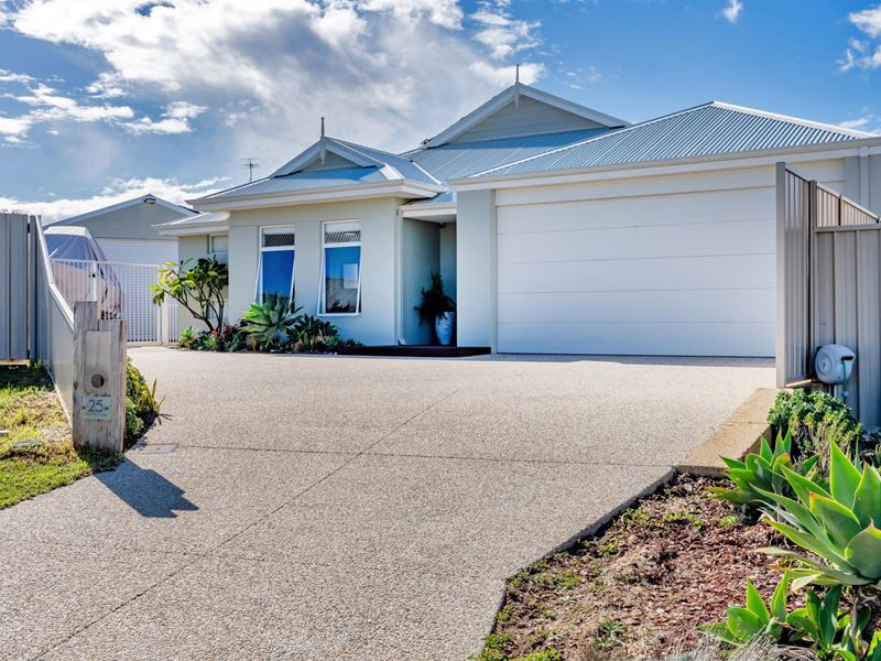 25 Bertha Loop, Dudley Park