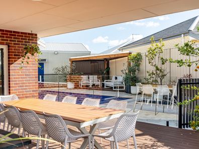 25 Bertha Loop, Dudley Park WA 6210