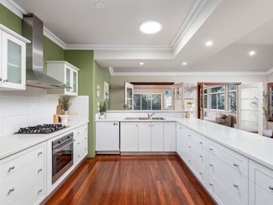 28 Beach Road, South Bunbury WA 6230