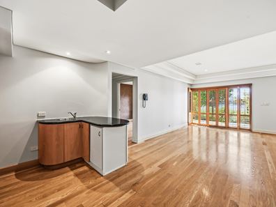 10 Vanguard Terrace, East Perth WA 6004