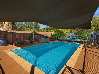 10 Ashburton Crescent, Dampier WA 6713