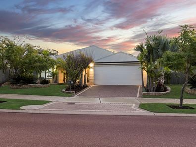 55 Benalla Crescent, Byford WA 6122
