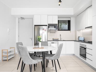 8/77 Orsino Boulevard, North Coogee WA 6163