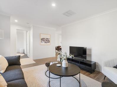 11/10 Peach Tree Way, Forrestfield WA 6058