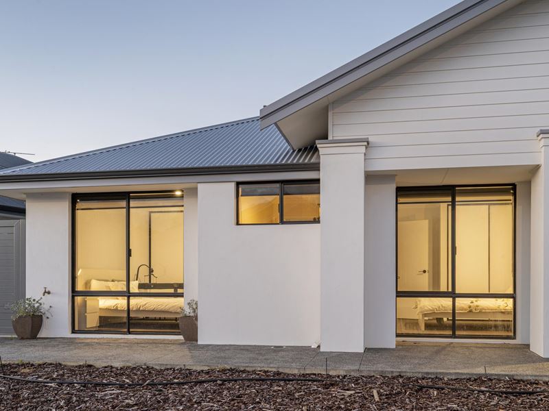12 Quaker Road, Dunsborough