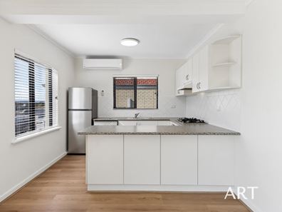 3/2 Rose Avenue, South Perth WA 6151
