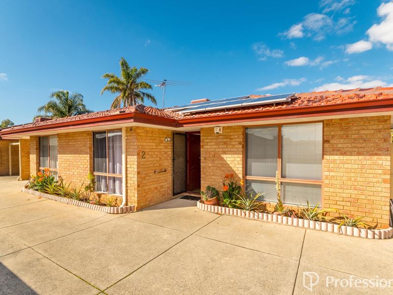 2/15 Herndon Close, Cannington WA 6107