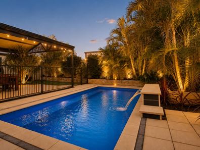 2 Fulmar Way, Seville Grove WA 6112