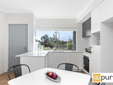 7/16 Monger Road, Lake Coogee WA 6166