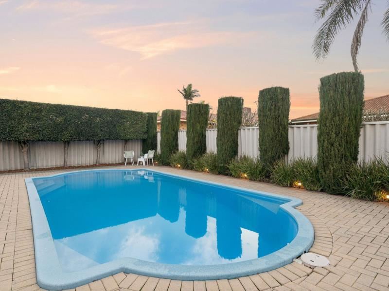 11 Geoff Russell Avenue, Kinross