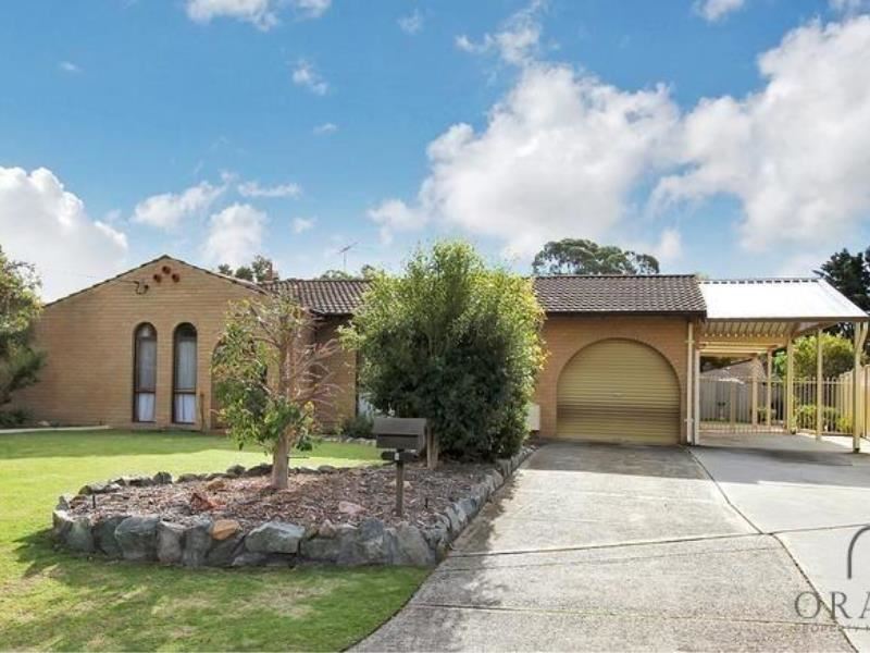 8 Mueller Court, Padbury WA 6025