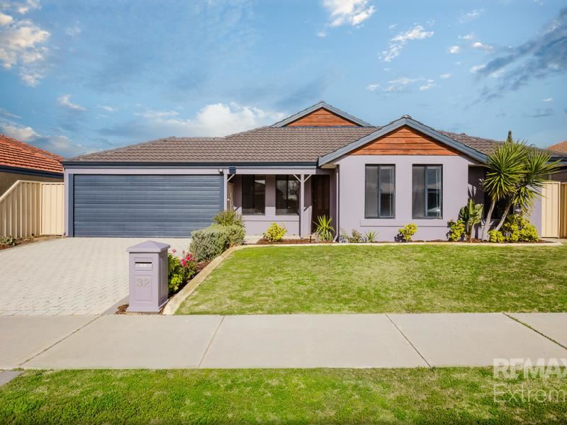 32 Shropshire Crescent, Butler WA 6036