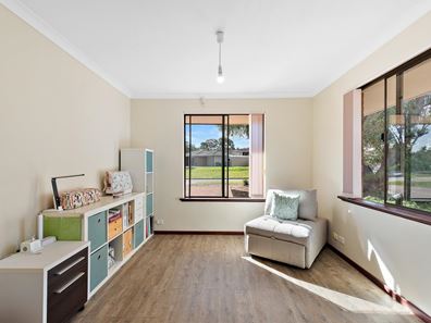 23 Mannion Way, Kardinya WA 6163