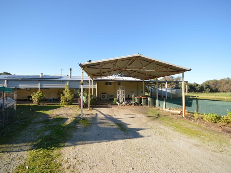Lot 807,  Reading Place, Birchmont WA 6214